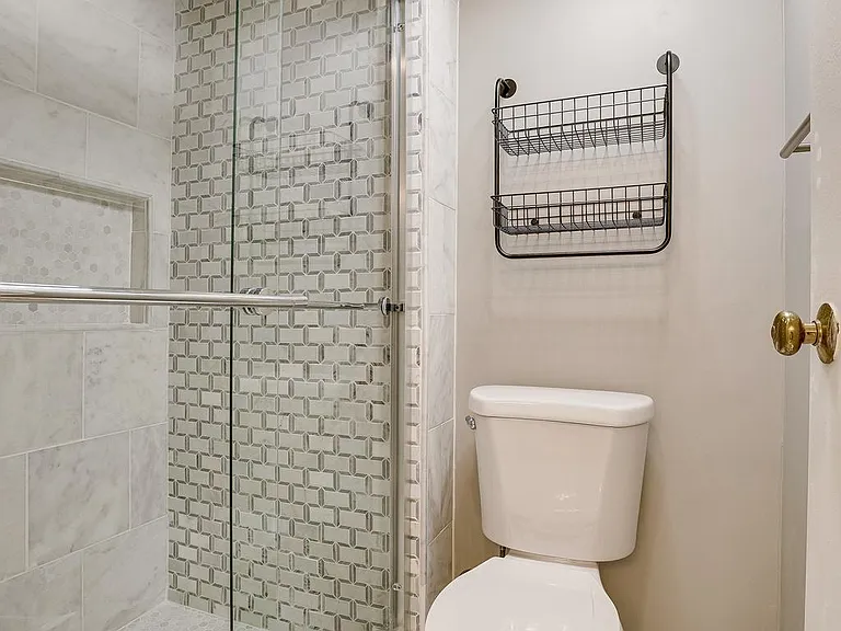 2210 Springwood Dr #207 — Photo 19
