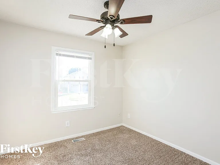 8652 NE 110th St — Photo 11