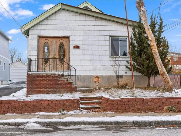 55 Halladay Avenue, Yonkers, NY 10701