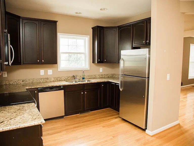 1400 Timberwood Blvd — Photo 1