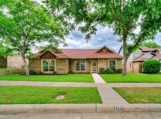 2701 Collins Blvd, Garland, TX 75044