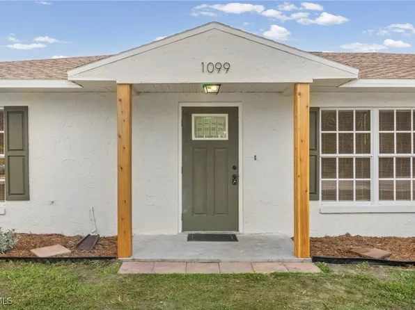 1099 Branthoover Ln, Moore Haven, FL 33471