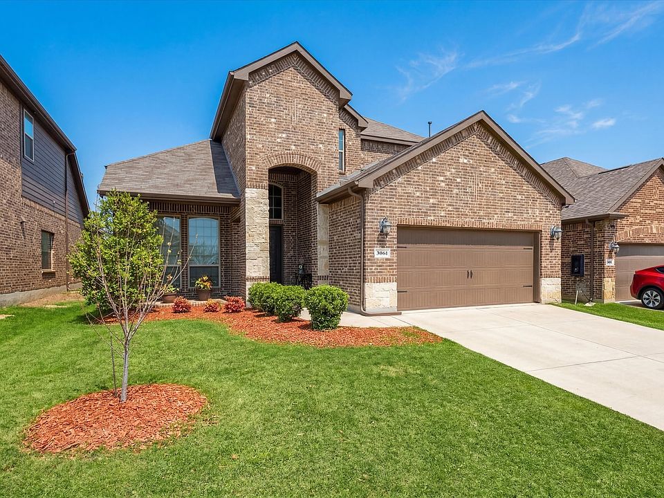 1st image of 3061 Bella Lago Dr