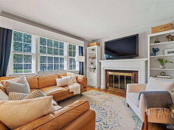 5th image of 4602 Kensington Ave