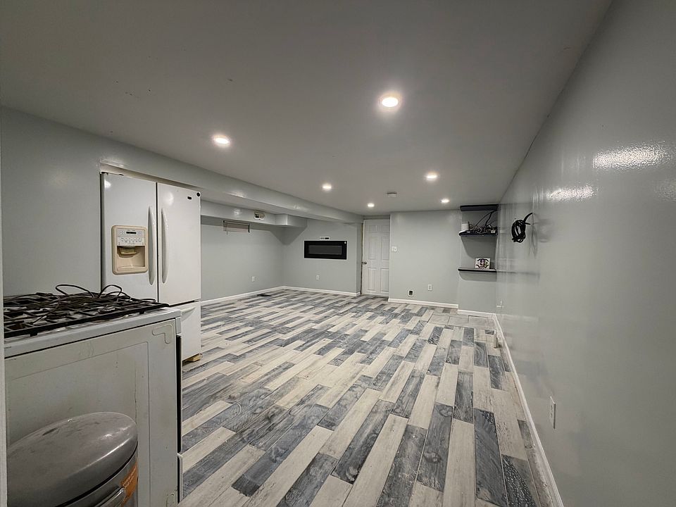 2nd image of 283 N 4th St #G