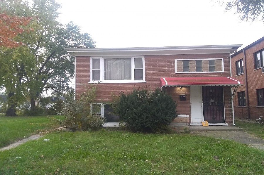 1st image of 717 E Sibley Blvd