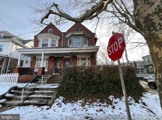 1030 W Duncannon Ave, Philadelphia, PA