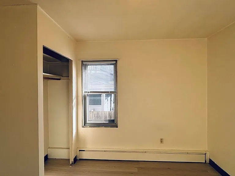 405 Fairview Ave N — Photo 11