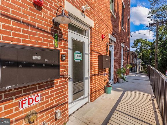 3rd image of 509 Gorgas Ln #D