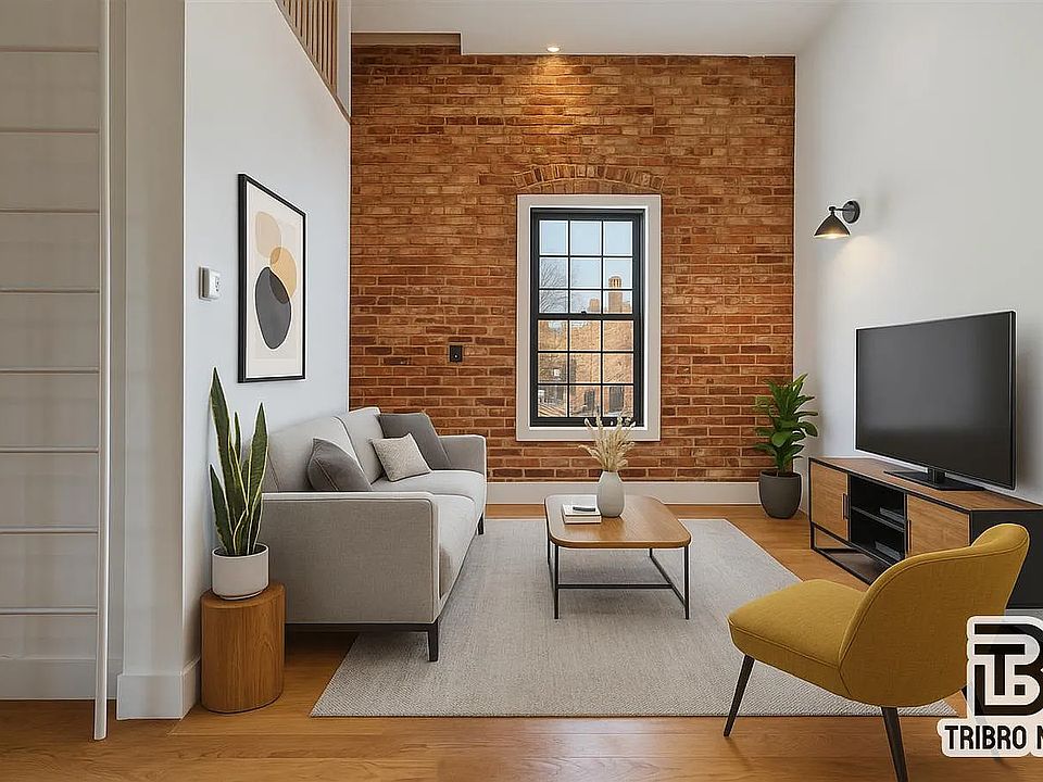 2 bed · 1 bath in Crown Heights, Brooklyn