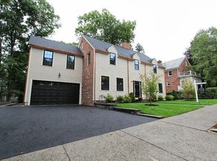 42 Brae Burn Rd, Newton, MA 02466