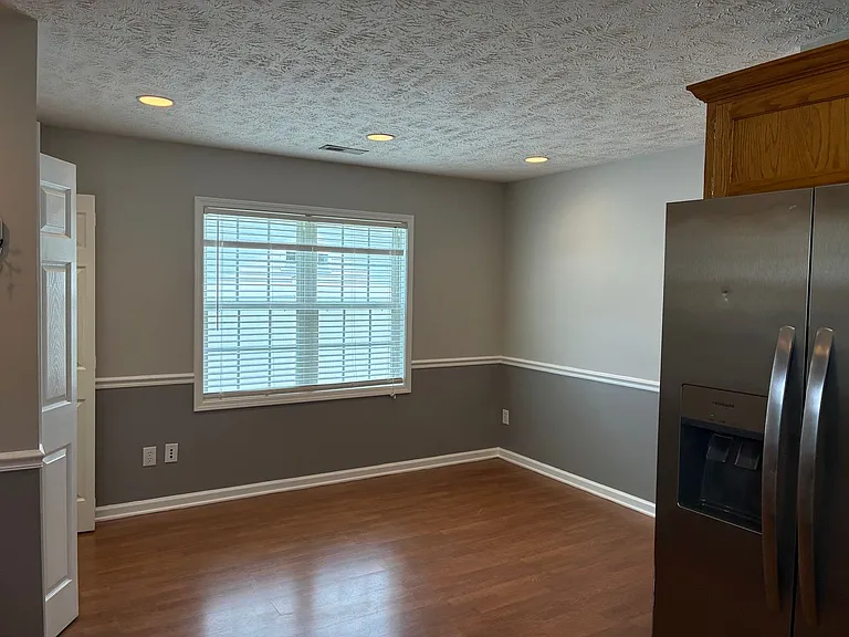 9565 Sullivan Dr — Photo 10