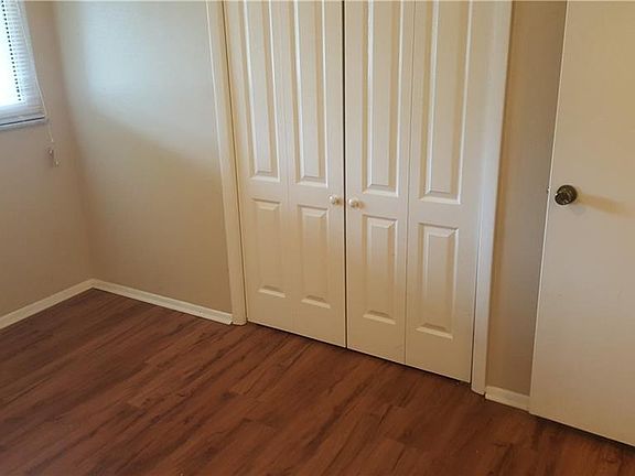 3rd image of 951 Deltona Blvd