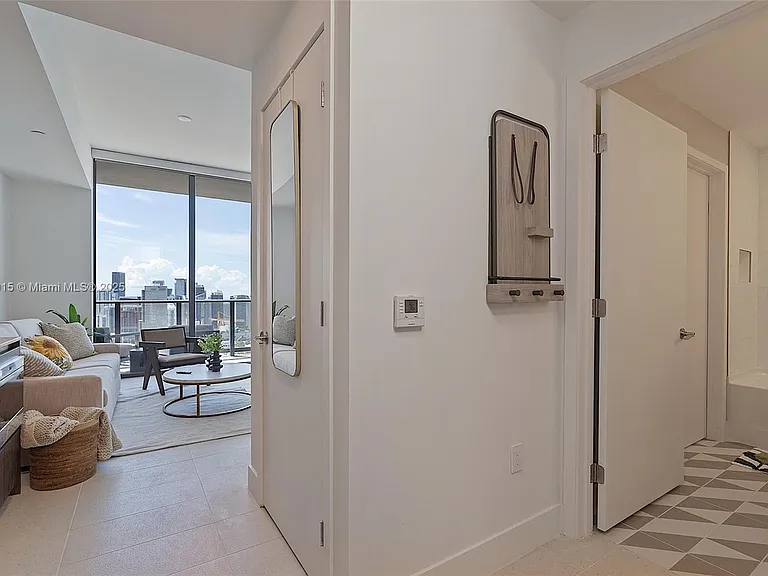 601 NE 1st Ave #5007 — Photo 4