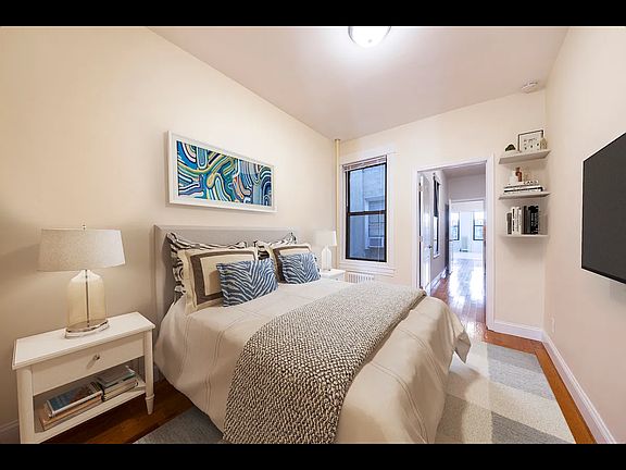 5th image of 3250 48th St #3L