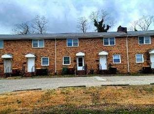1500 W Clara Dr, Petersburg, VA 23803