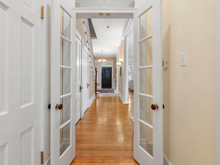 1008 West Ave — Photo 29