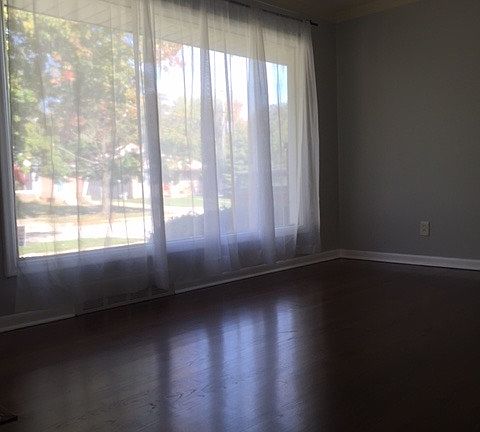 4th image of 28639 Leona St