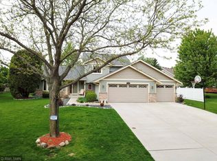 7818 Jocelyn Ave S, Cottage Grove, MN 55016