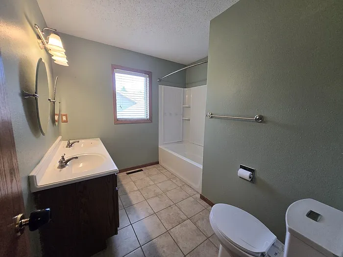 5093 W Elm Ct — Photo 12
