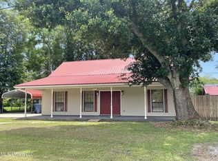 15501 Mallett Rd, Biloxi, MS 39532