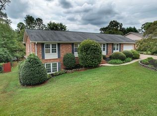 304 Del Norte Rd, Greenville, SC 29615