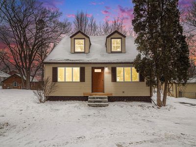 1025 Mahtomedi Ave, Saint Paul, MN, 55115