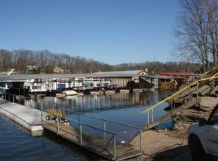 318 Sunset Lodge Rd, Lancaster, KY 40444