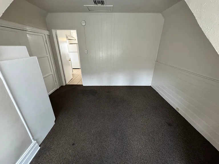 1124 W 37th Pl #1124 — Photo 37