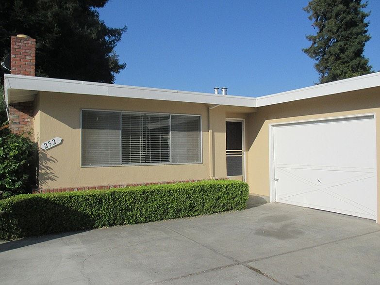1st image of 252 Encina Ave