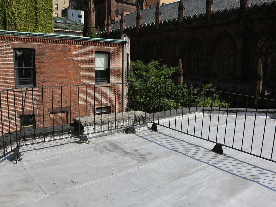1st image of 106 Pierrepont St APT 3