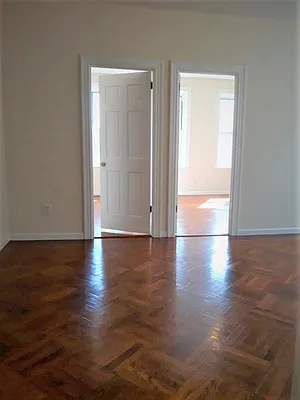 Rented by Voro, LLC | media 29