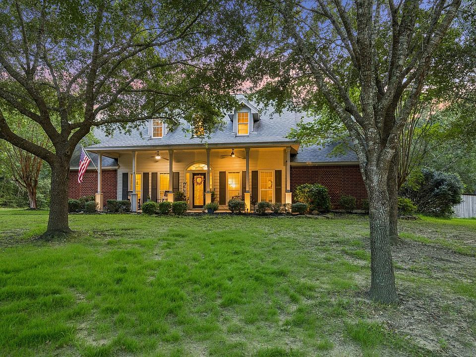 1st image of 11460 Regal Hill Ct