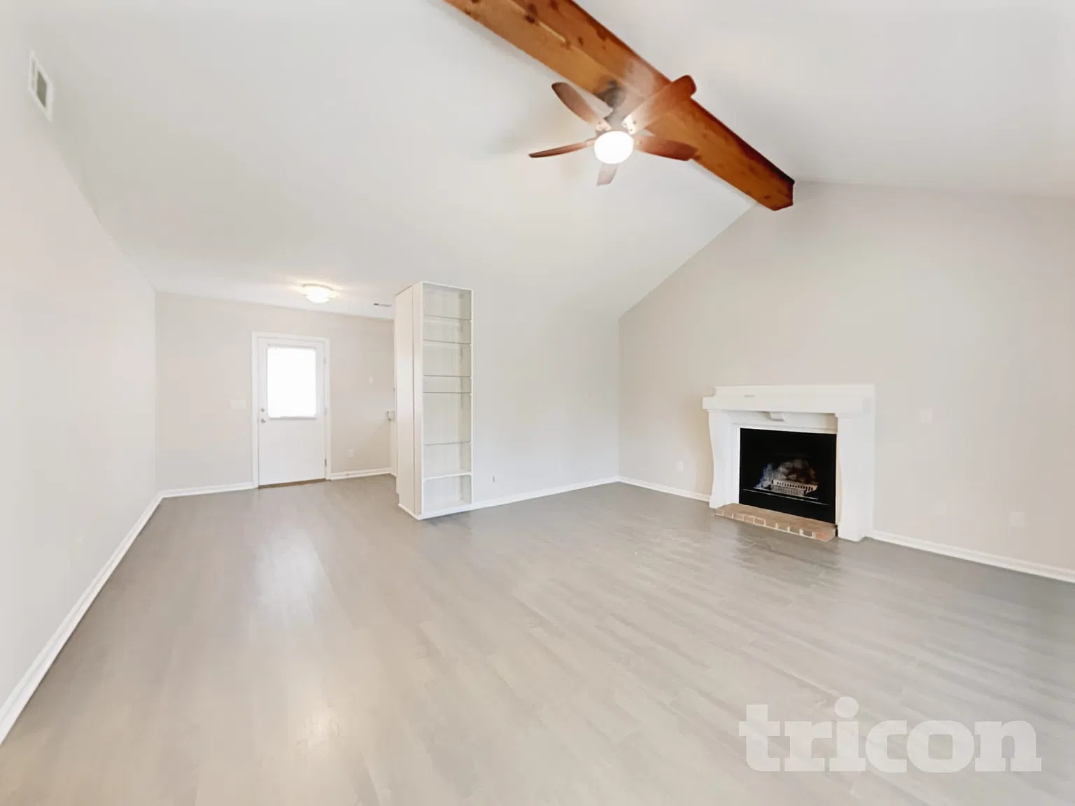 209 Castlewood Lane Elgin SC — Photo 2