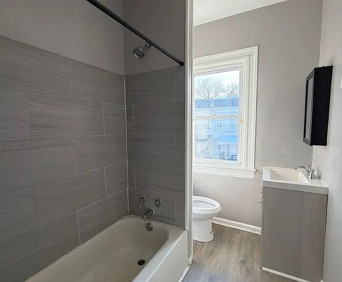 3999 Ridgewood Ave — Photo 6