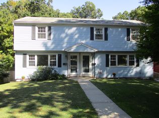 15 Hollow Tree Rd, Norwalk, CT 06854