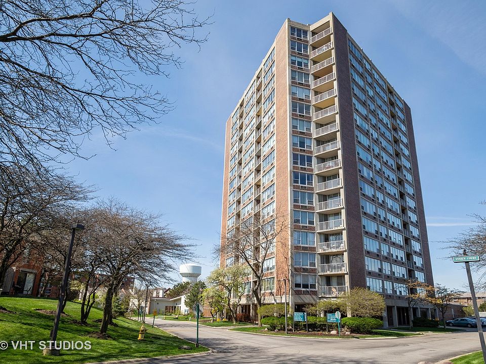 1st image of 3925 Triumvera Dr APT 7F