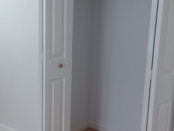 2nd image of 85 Bennett Ave