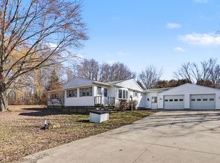 14192 Pine Lake Ave NE, Cedar Springs, MI 49319