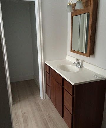 4th image of 11241 Evergreen St