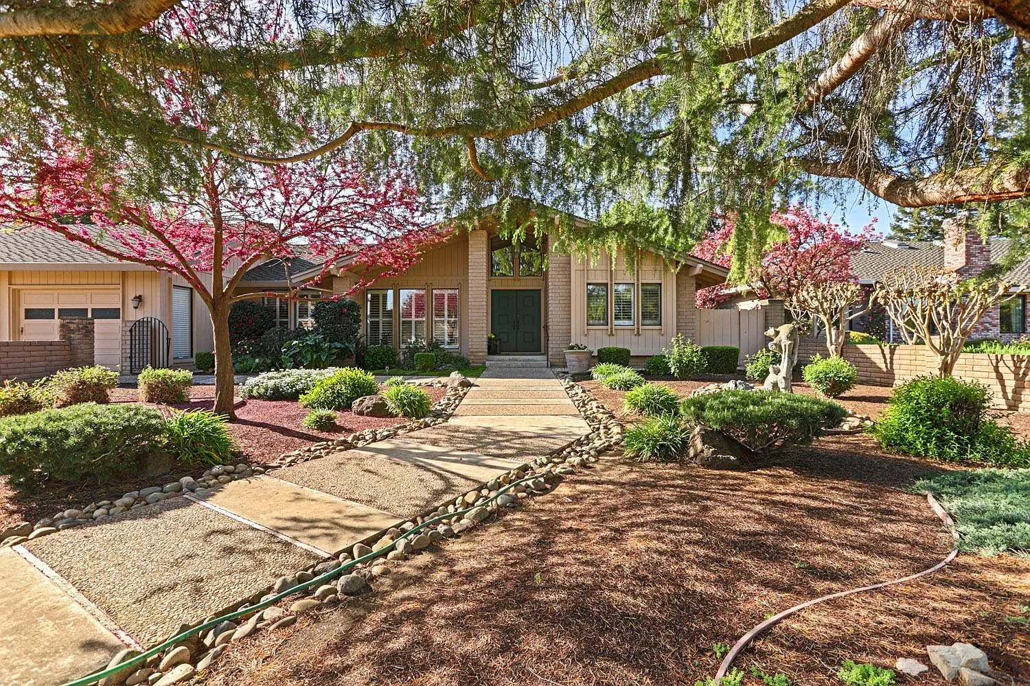 11716 Mountain Oak Rd photo 1