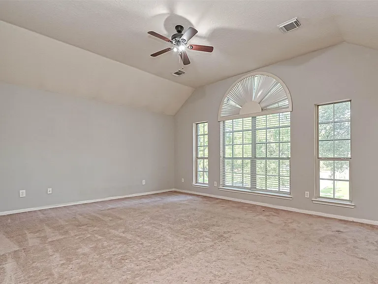 11011 Sprucedale Ct — Photo 29