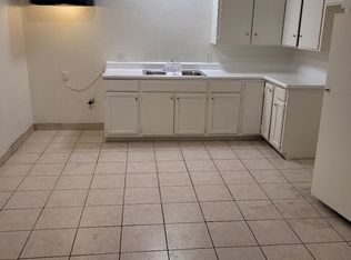 1232 W Florence Ave APT 4, Los Angeles, CA 90044