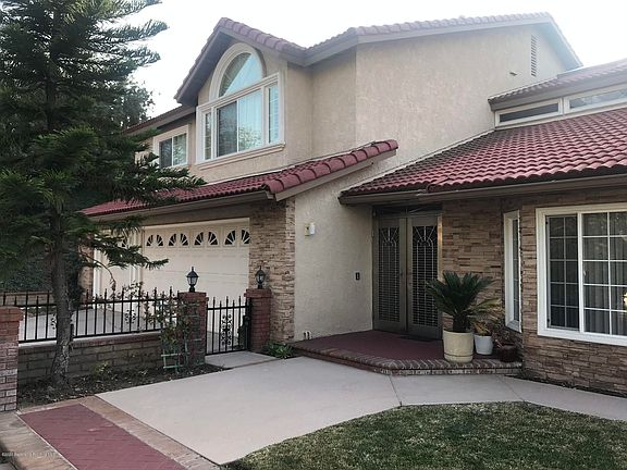 3rd image of 1129 Promontory Pl
