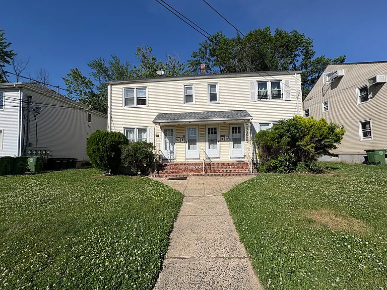 1115 Sheridan Ave #D — Photo 9