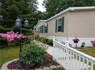 1575 Hallowell Rd, Litchfield, ME 04350