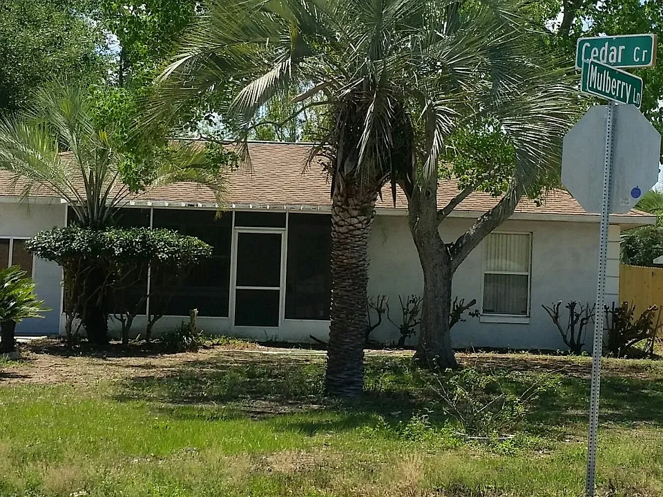 931 Cedar Cir