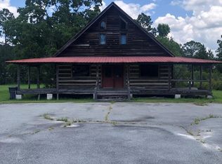 902 Langdale Dr, Nashville, GA 31639