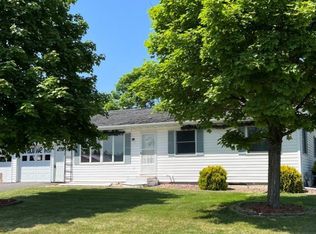 1108 E Apple St, Spencer, WI 54479