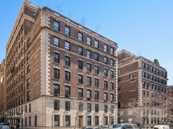 655 Park Avenue image 9 of 9